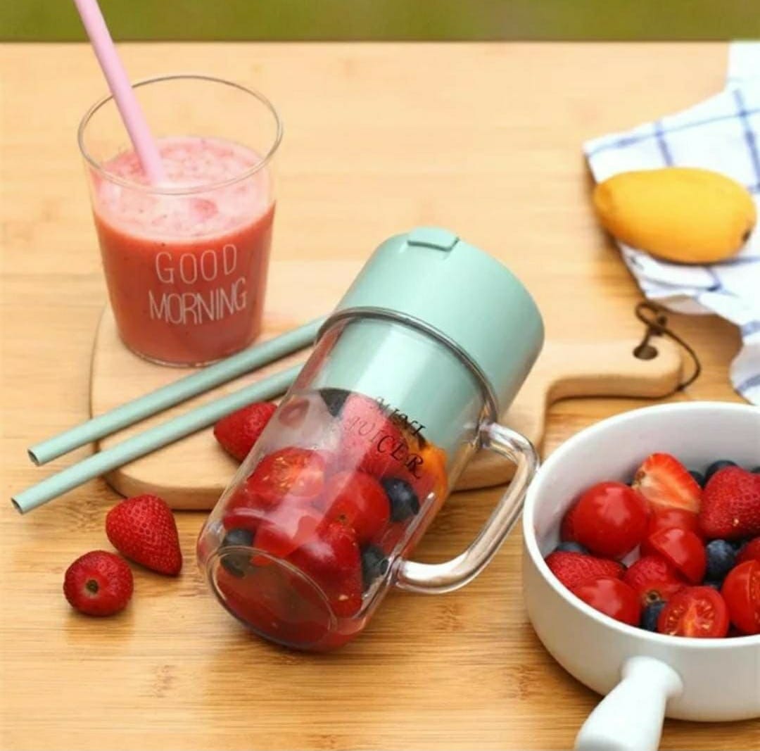 2 in 1 PORTABLE JUICE WITH STRAW